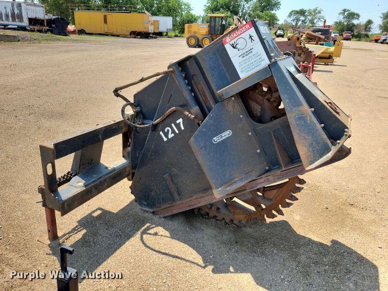 image for item EE1144 2011 Bobcat WS18 skid steer rock saw