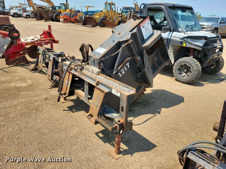 image for item EE1144 2011 Bobcat WS18 skid steer rock saw