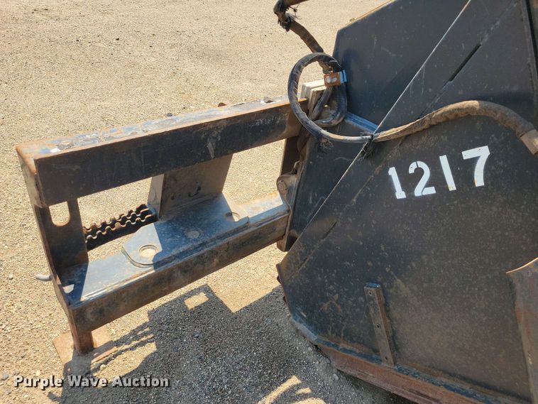 image for item EE1144 2011 Bobcat WS18 skid steer rock saw