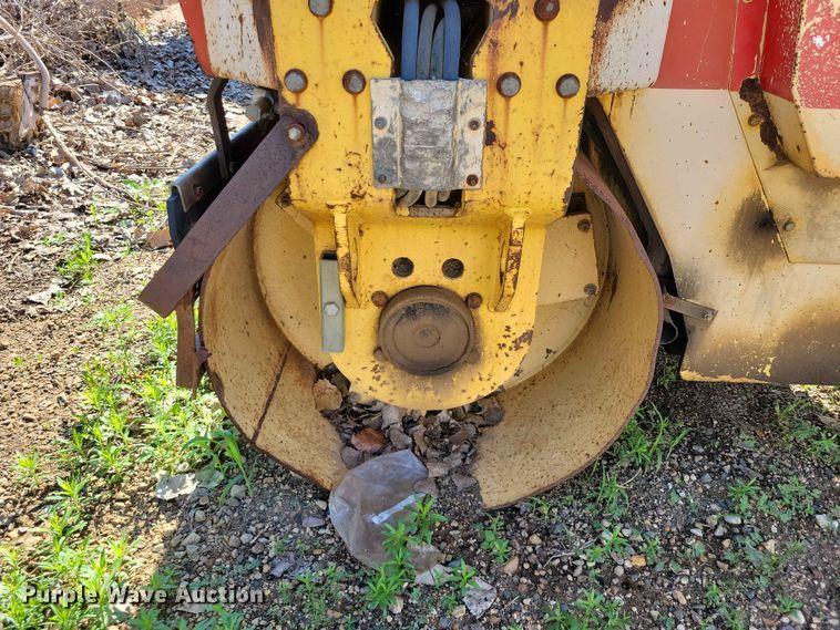 image for item EE1146 2001 Dynapac CC142 double drum vibratory roller