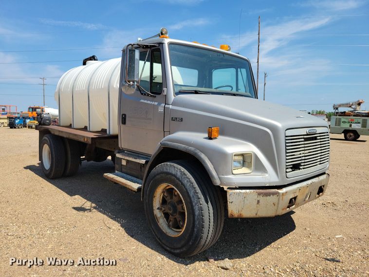 image for item EE1148 1999 Freightliner FL80 tank truck