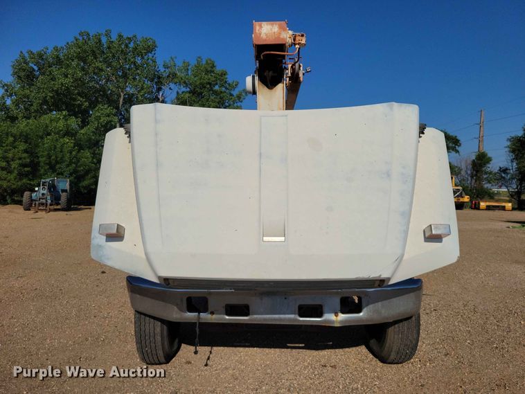 image for item EE1149 1989 Ford F800 crane truck