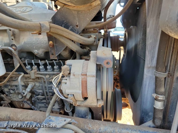image for item EE1149 1989 Ford F800 crane truck