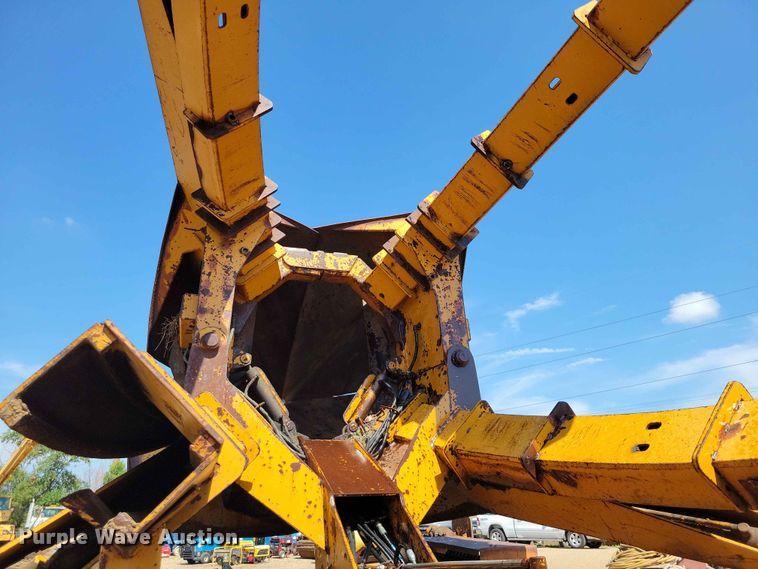 image for item EE1150 1986 GMC Bombardier truck cab and chassis with tree spade