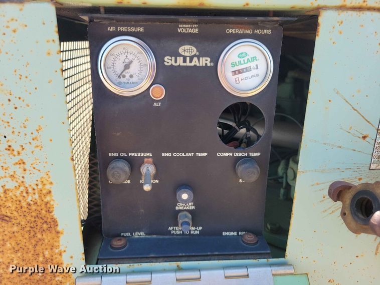 image for item EE1151 Sullair 185 DPQ JD air compressor