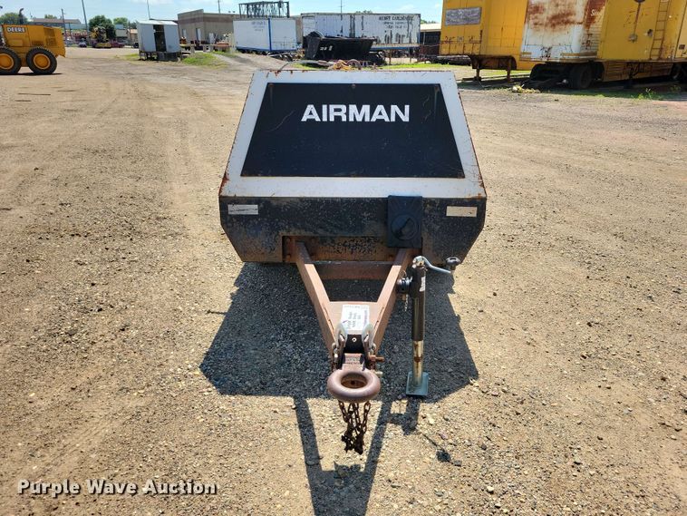 image for item EE1152 1994 Airman PDS185S air compressor
