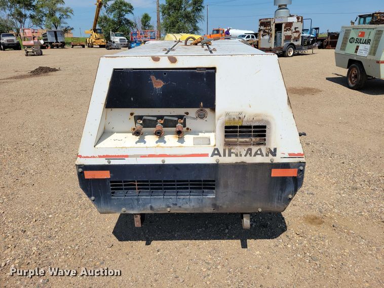 image for item EE1152 1994 Airman PDS185S air compressor