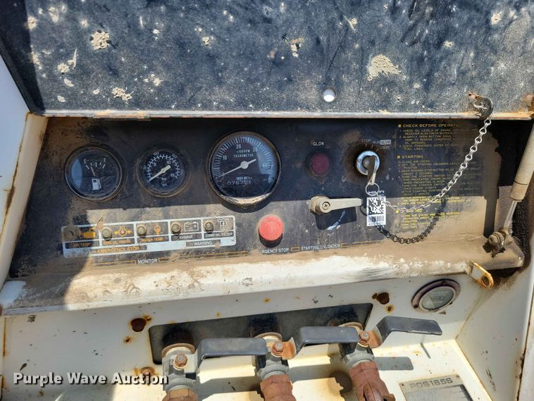 image for item EE1152 1994 Airman PDS185S air compressor