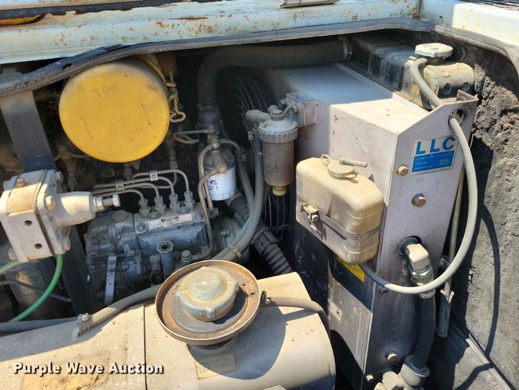 image for item EE1152 1994 Airman PDS185S air compressor