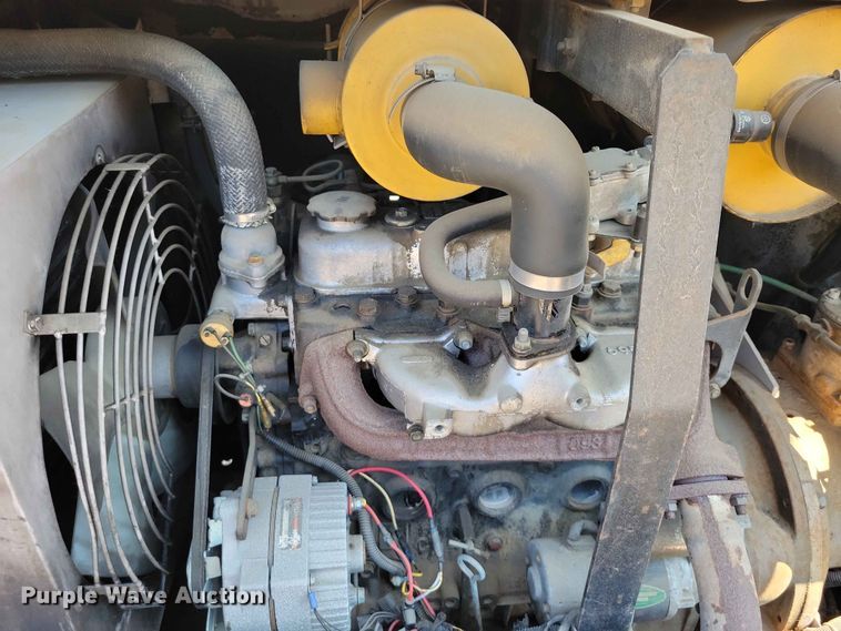 image for item EE1152 1994 Airman PDS185S air compressor