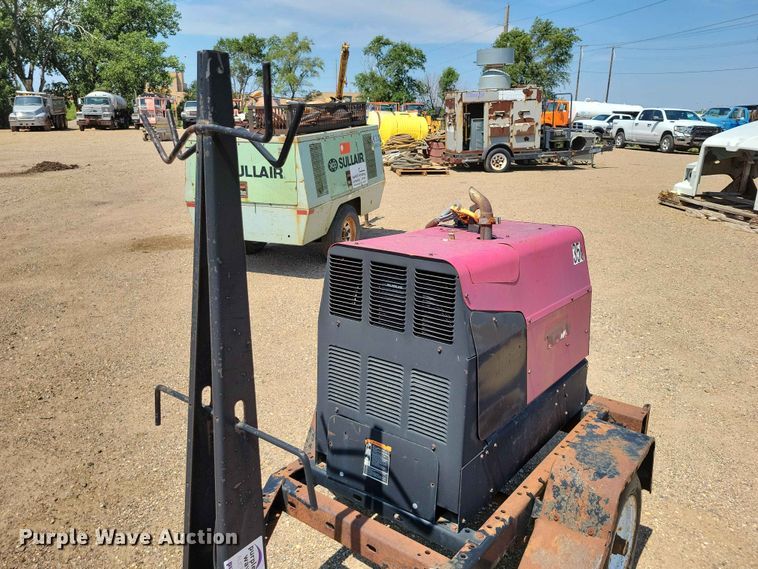 image for item EE1153 2004 Lincoln Ranger 250 welder/generator