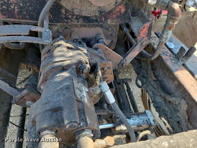 image for item EE1154 1991 Ford LTL9000 oil distributor truck