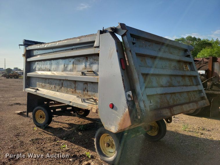 image for item EE1159 Henderson dump bed
