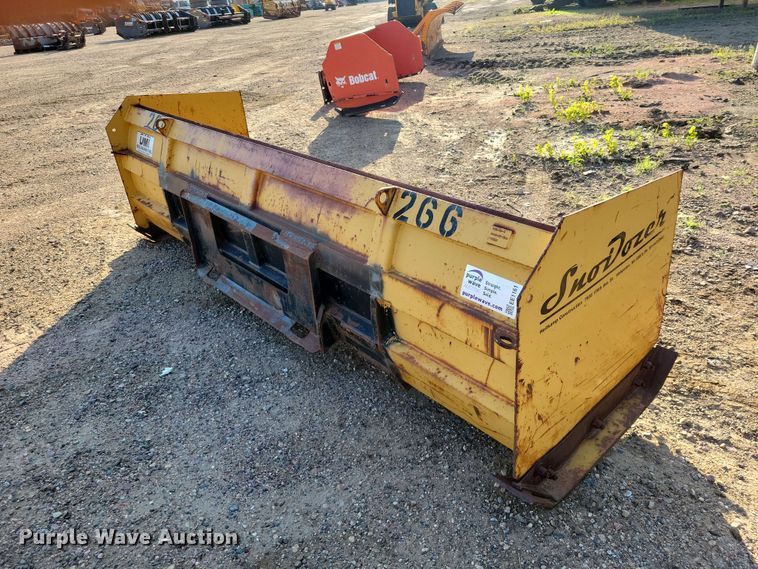 image for item EE1161 SnoDozer skid steer box blade
