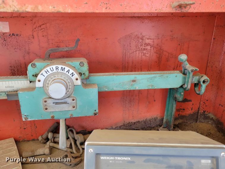 image for item EE1164 1977 Thurman 40PT34X10 truck scale