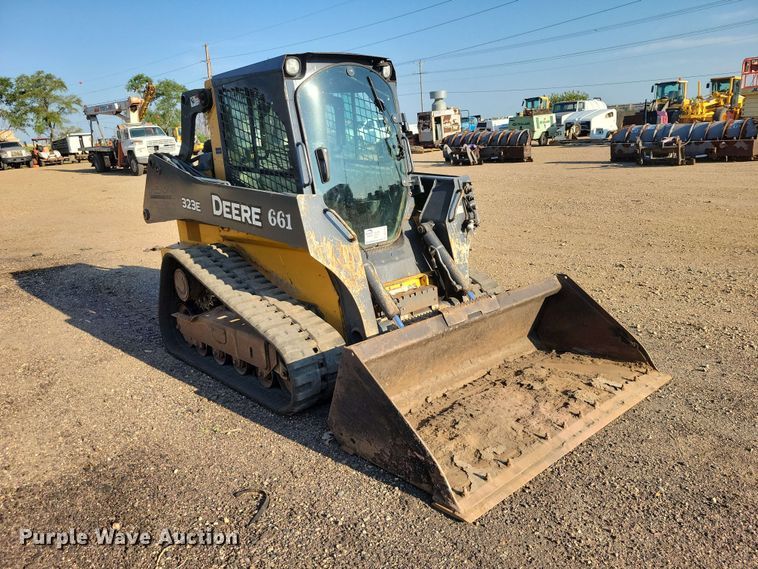 image for item EE1165 2015 John Deere 323E tracked skid steer loader