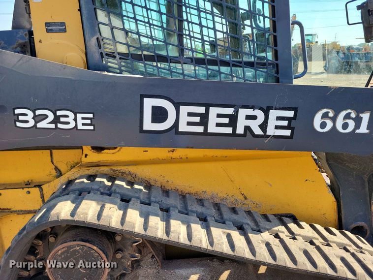 image for item EE1165 2015 John Deere 323E tracked skid steer loader