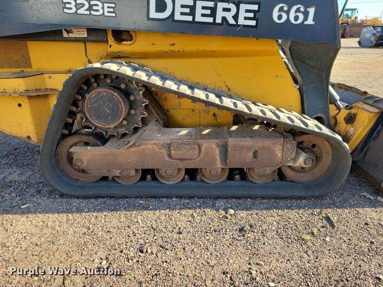image for item EE1165 2015 John Deere 323E tracked skid steer loader