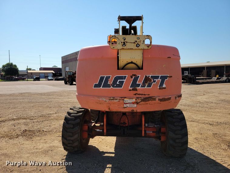 image for item EE1166 2008 JLG 660SJ boom lift