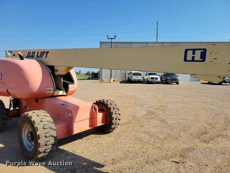 image for item EE1166 2008 JLG 660SJ boom lift