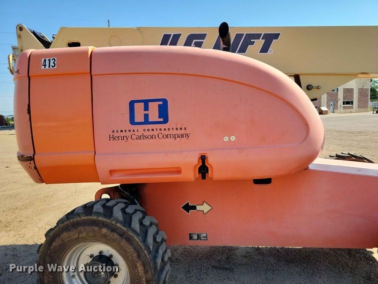 image for item EE1166 2008 JLG 660SJ boom lift