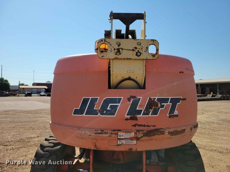 image for item EE1166 2008 JLG 660SJ boom lift
