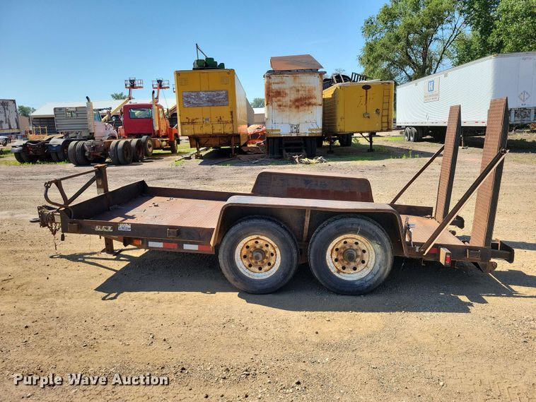image for item EE1168 2005 Dressen Custom Trailers equipment trailer