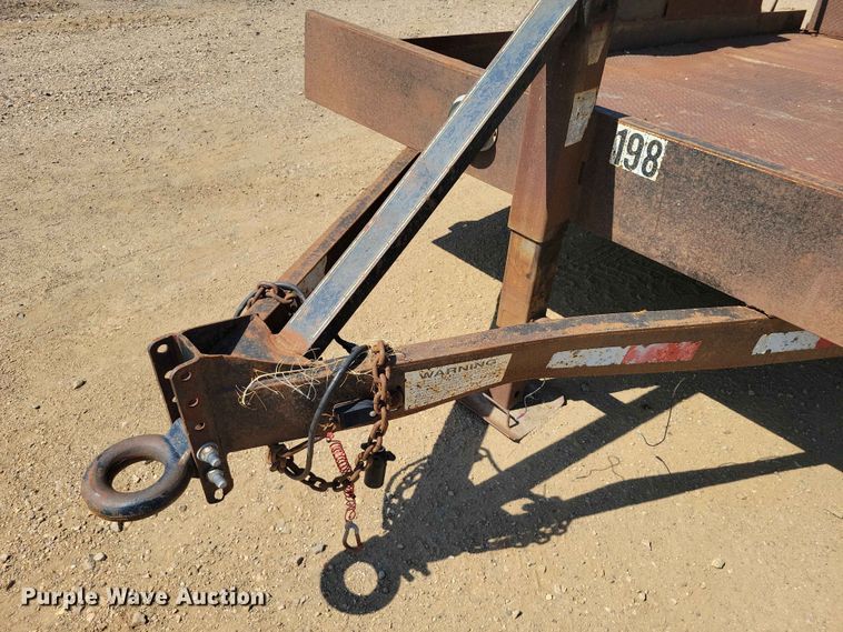 image for item EE1168 2005 Dressen Custom Trailers equipment trailer