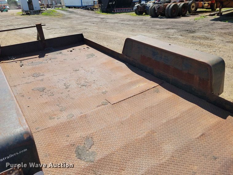 image for item EE1168 2005 Dressen Custom Trailers equipment trailer