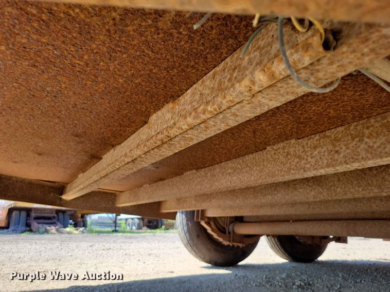 image for item EE1168 2005 Dressen Custom Trailers equipment trailer