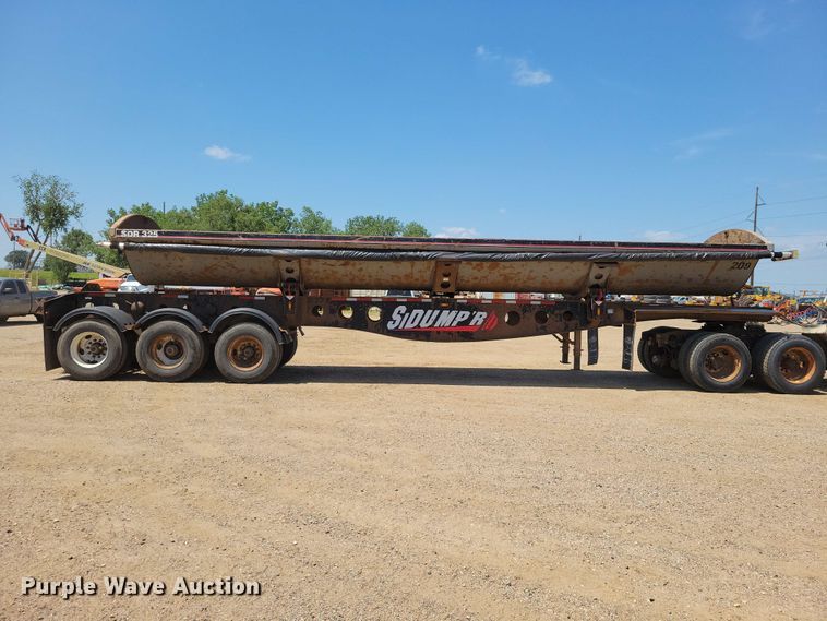 image for item EE1170 2011 SiDump'R Trailers SDR325 side dump trailer