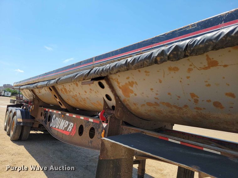 image for item EE1170 2011 SiDump'R Trailers SDR325 side dump trailer