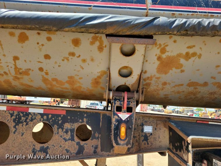 image for item EE1170 2011 SiDump'R Trailers SDR325 side dump trailer