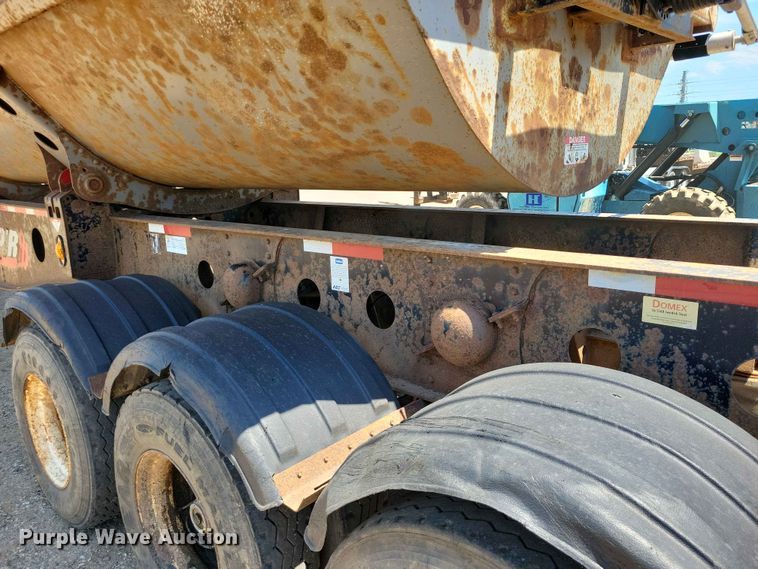 image for item EE1170 2011 SiDump'R Trailers SDR325 side dump trailer