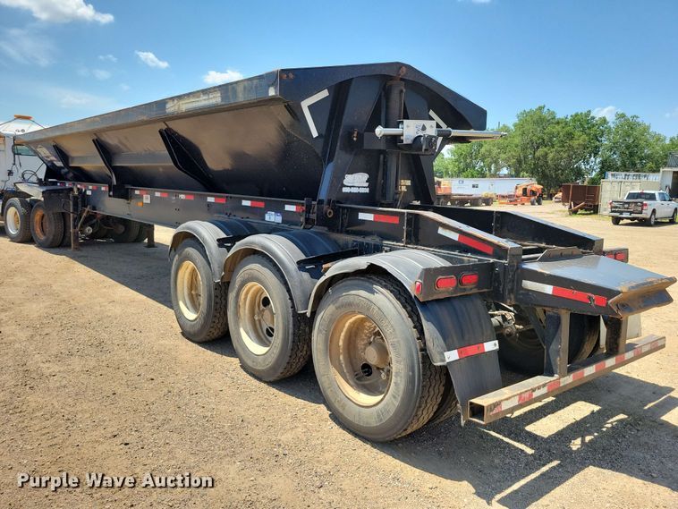 image for item EE1172 2017 Side Dump Industries side dump trailer