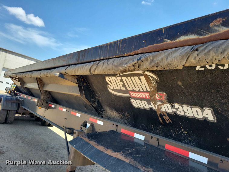 image for item EE1172 2017 Side Dump Industries side dump trailer