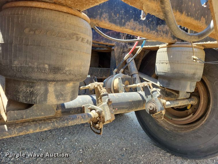 image for item EE1172 2017 Side Dump Industries side dump trailer
