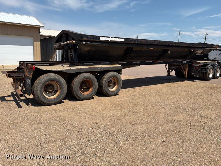 image for item EE1173 2010 Side Dump Industries side dump trailer