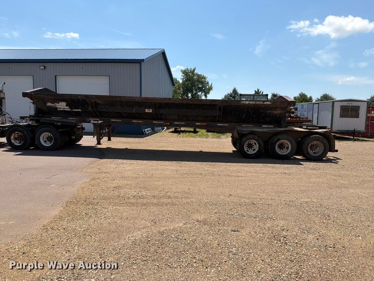 image for item EE1173 2010 Side Dump Industries side dump trailer