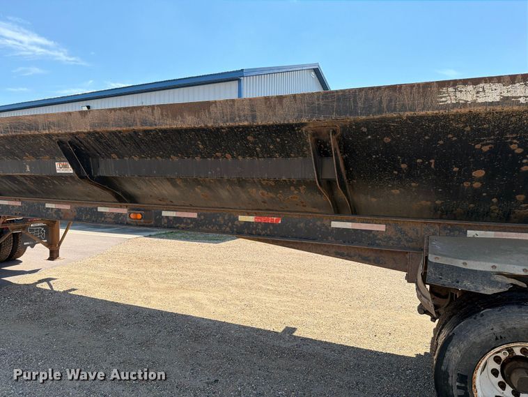 image for item EE1173 2010 Side Dump Industries side dump trailer
