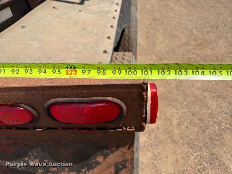 image for item EE1173 2010 Side Dump Industries side dump trailer
