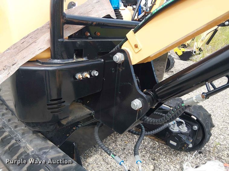 image for item EE1480 2024 Erie Industries EM15 mini excavator