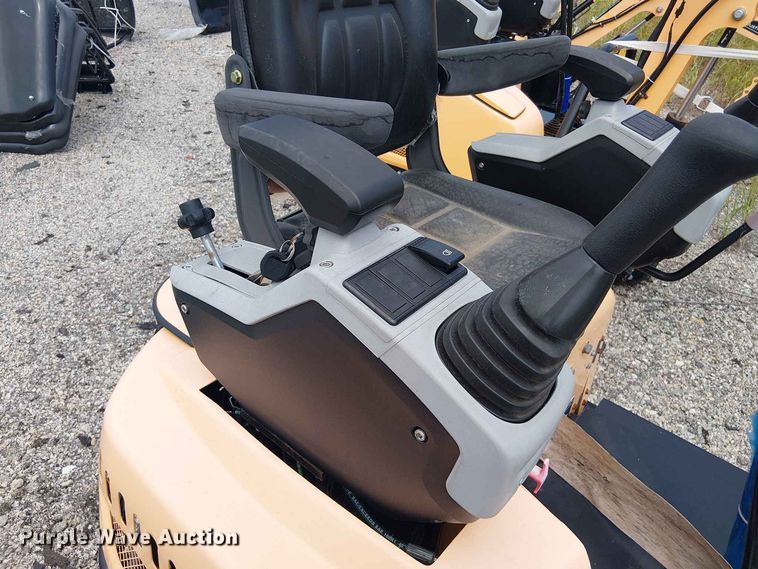 image for item EE1480 2024 Erie Industries EM15 mini excavator