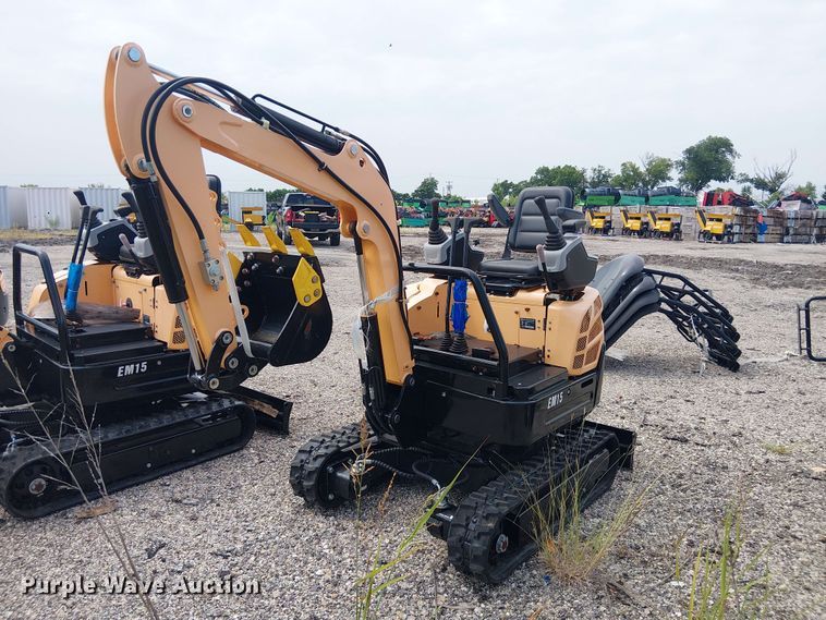 image for item EE1481 2024 Erie Industries EM15 mini excavator