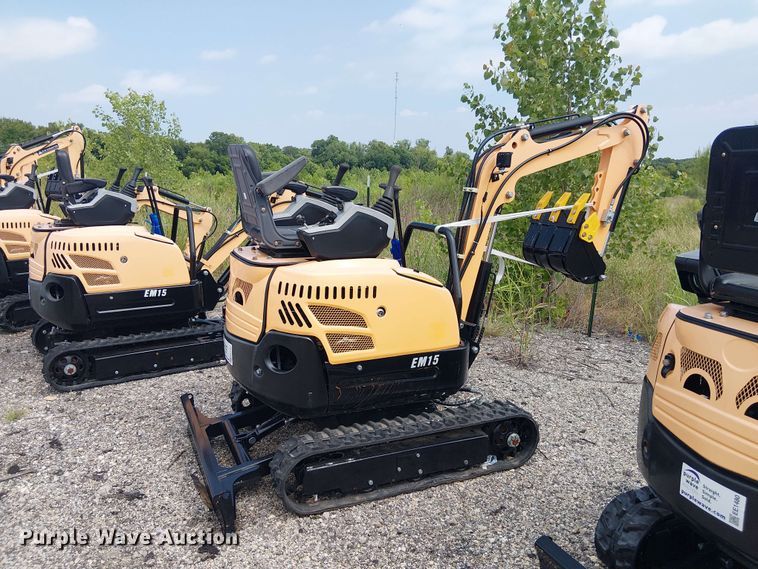 image for item EE1481 2024 Erie Industries EM15 mini excavator