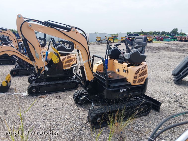 image for item EE1481 2024 Erie Industries EM15 mini excavator