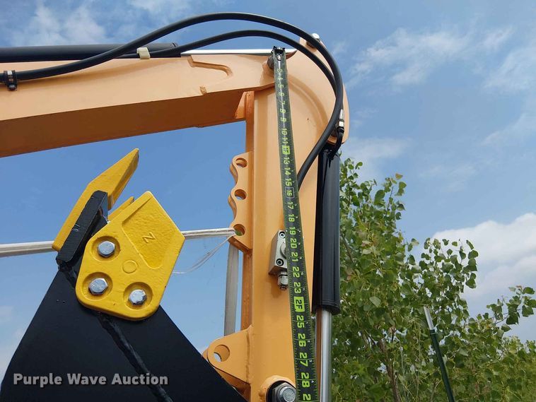 image for item EE1481 2024 Erie Industries EM15 mini excavator