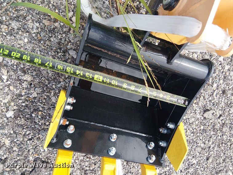 image for item EE1482 2024 Erie Industries EM15 mini excavator