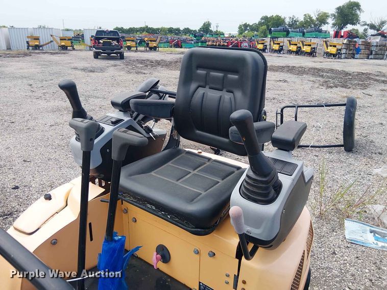 image for item EE1482 2024 Erie Industries EM15 mini excavator