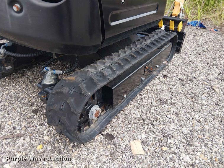 image for item EE1482 2024 Erie Industries EM15 mini excavator